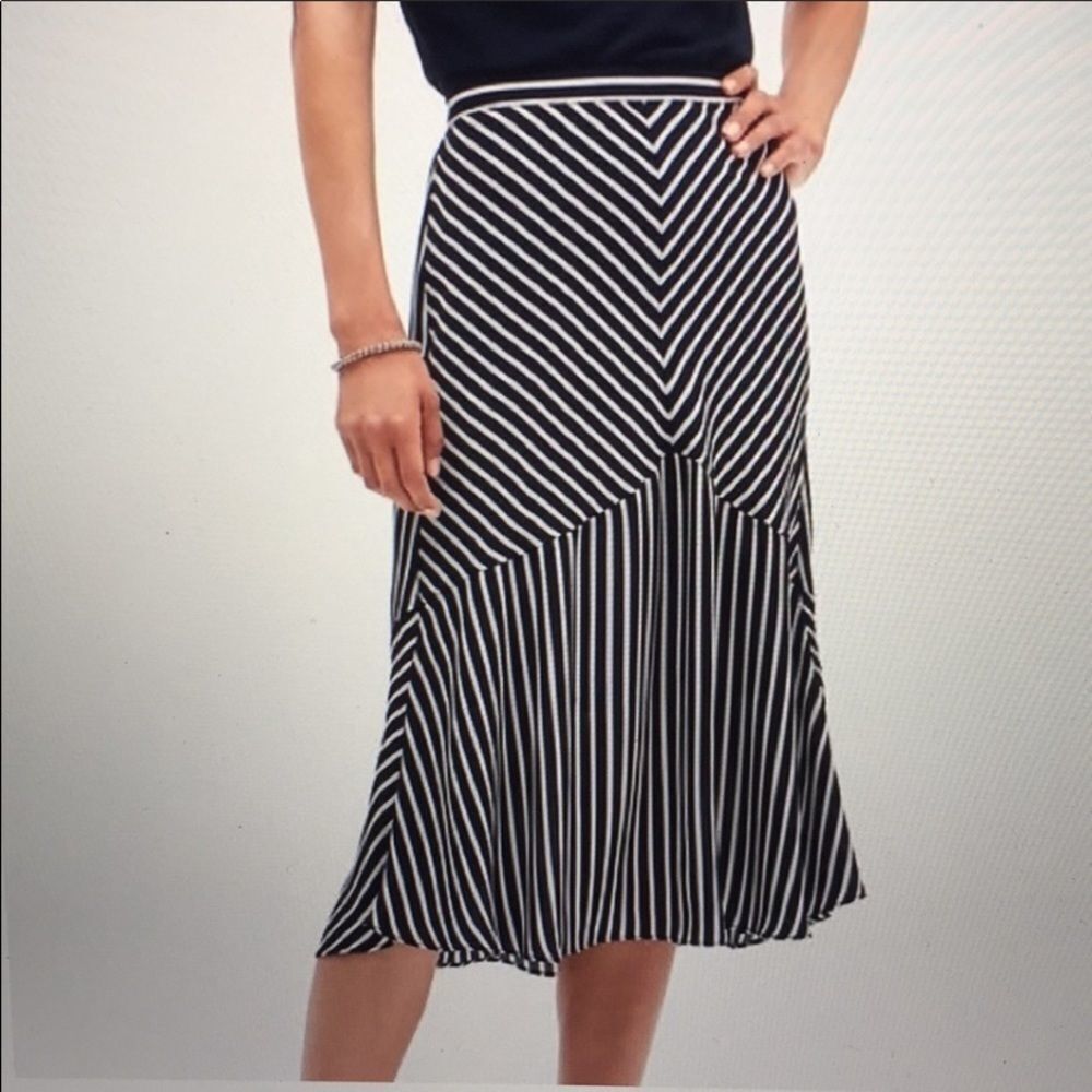 ❤️Banana Republic Striped Skirt (2P)